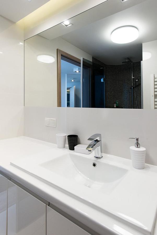 Apartmán Cozy And Large 62 M2 With Air Conditioning, Old Town